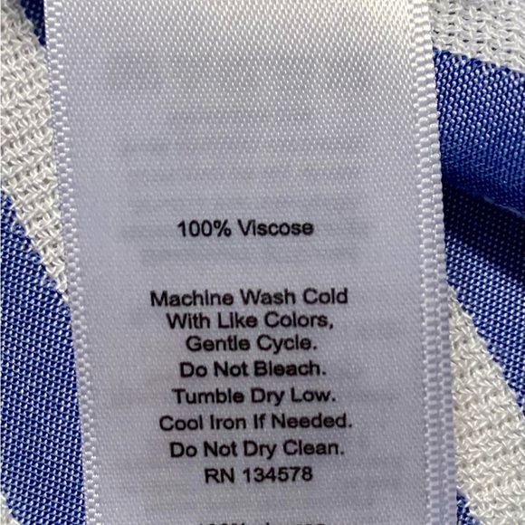 Vineyard Vines Women's Savannah Sail Stripe Popover Top in Blue NWT - Size Med - Picture 9 of 11